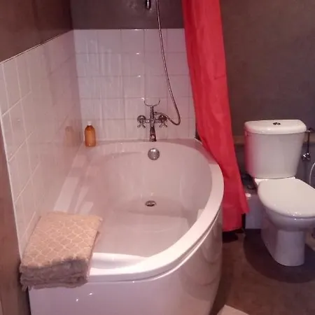 Les 2 Granges D'hotes Bed & Breakfast *